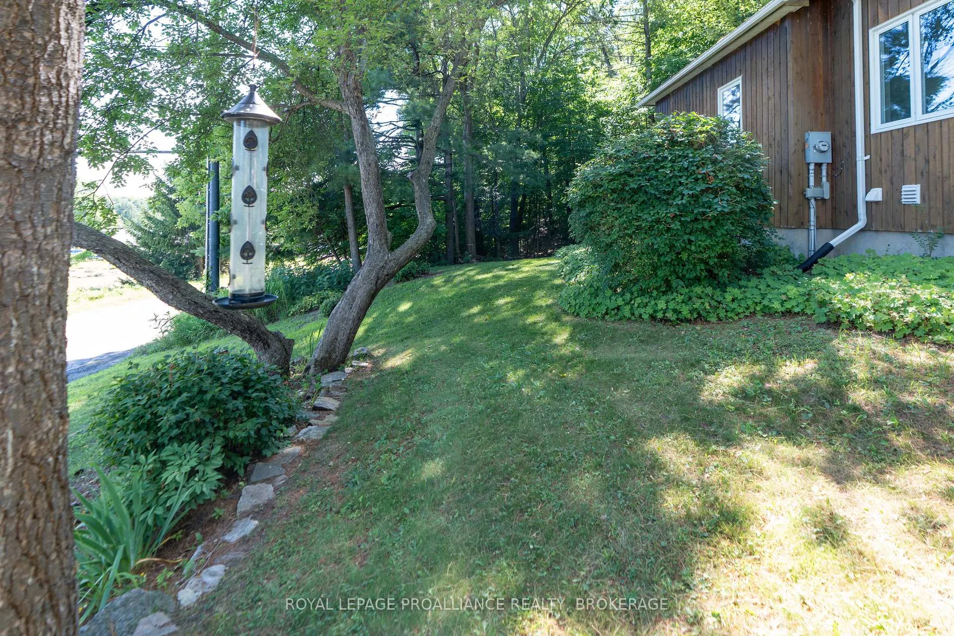 Photo 43 of 1512 Chaffey's Lock Road, Rideau Lakes, Rideau Lakes (South Crosby) Twp — HOMEH