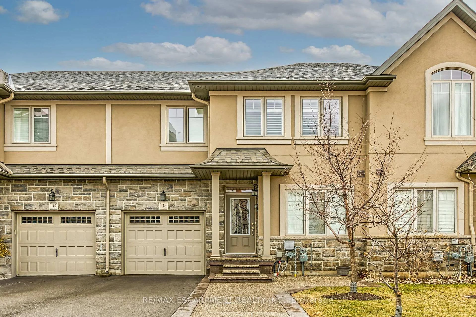 Photo 5 of 134 Shoreview Place, Hamilton, Stoney Creek — HOMEH