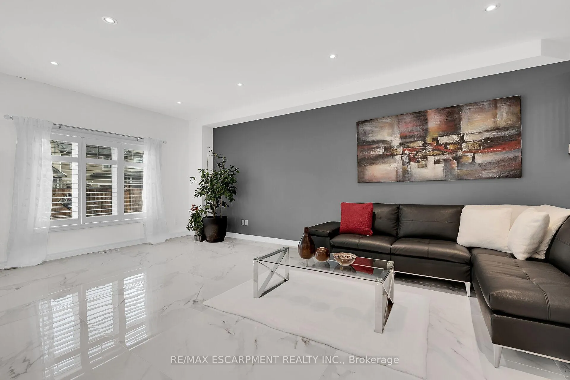 Photo 14 of 134 Shoreview Place, Hamilton, Stoney Creek — HOMEH