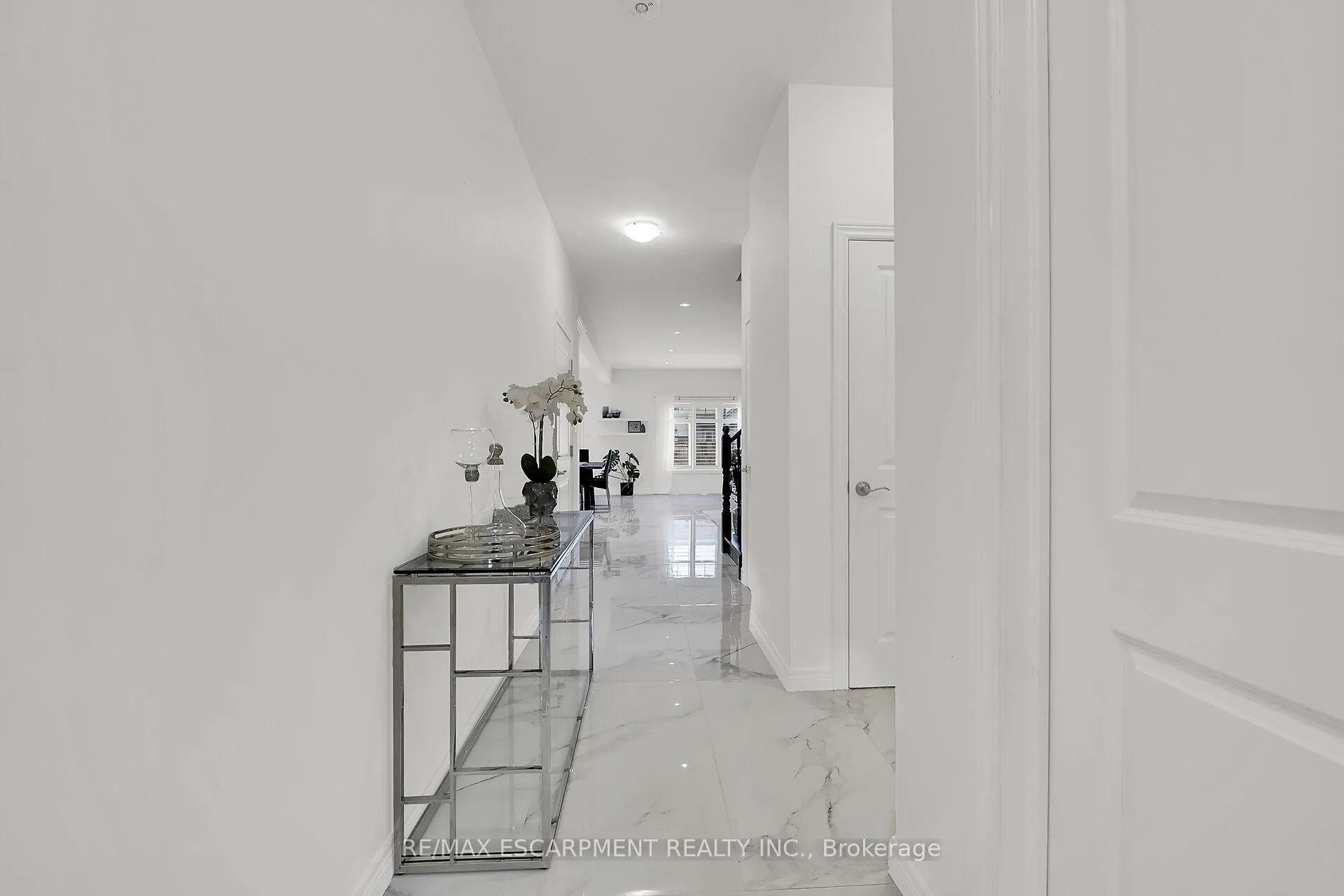 Photo 23 of 134 Shoreview Place, Hamilton, Stoney Creek — HOMEH