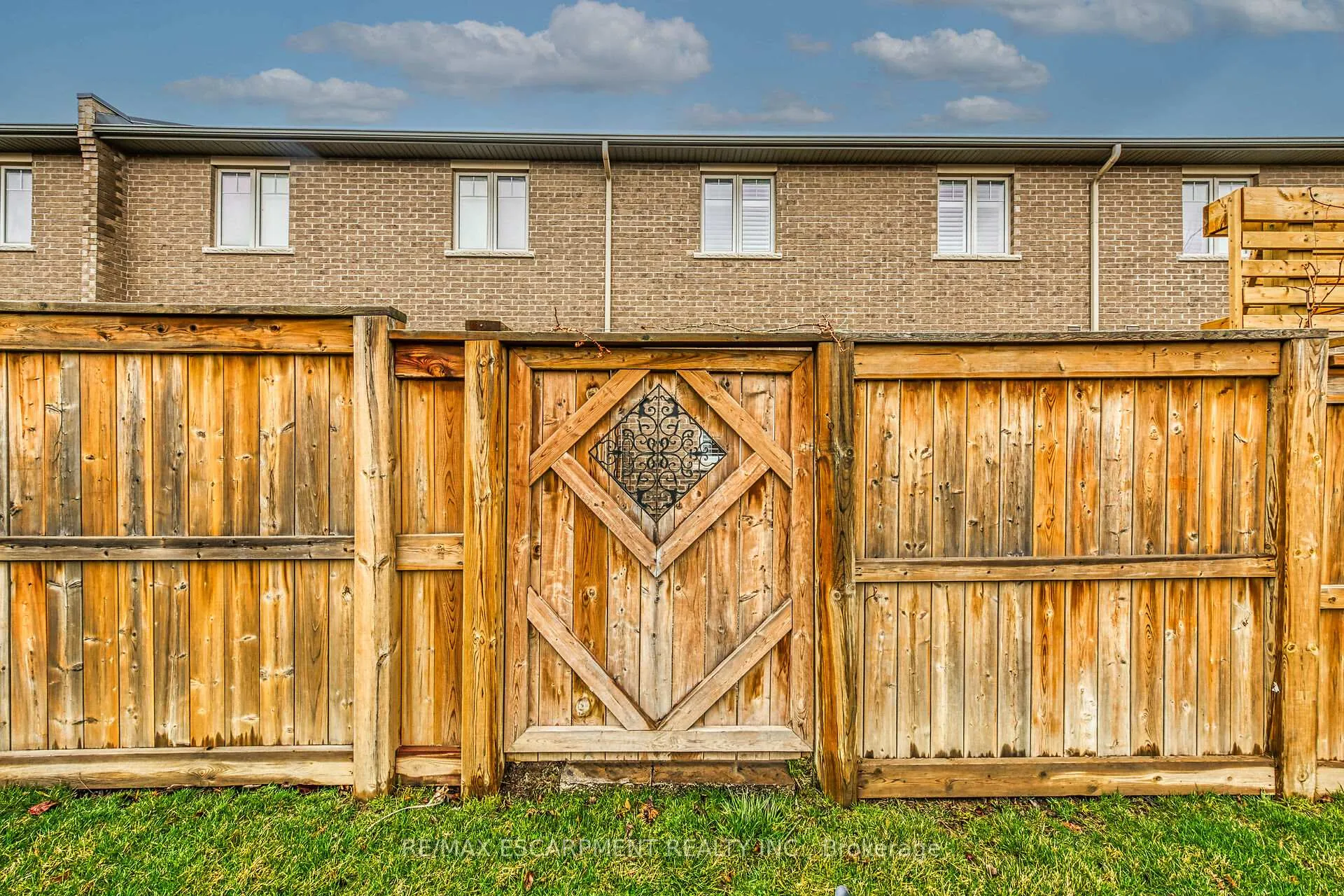 Photo 42 of 134 Shoreview Place, Hamilton, Stoney Creek — HOMEH