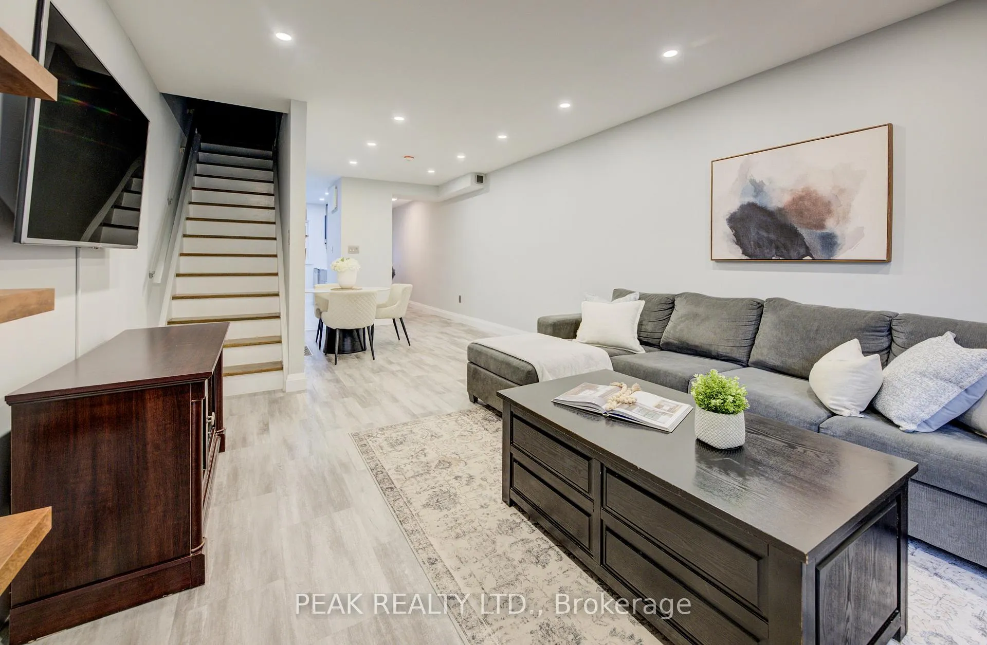Photo 12 of Unit E, 513 Weber Street, Waterloo — HOMEH