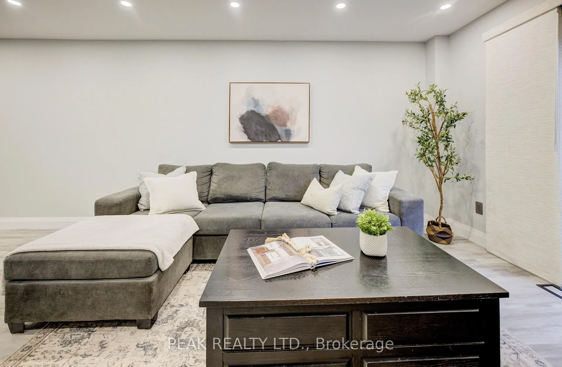 Photo 13 of Unit E, 513 Weber Street, Waterloo — HOMEH