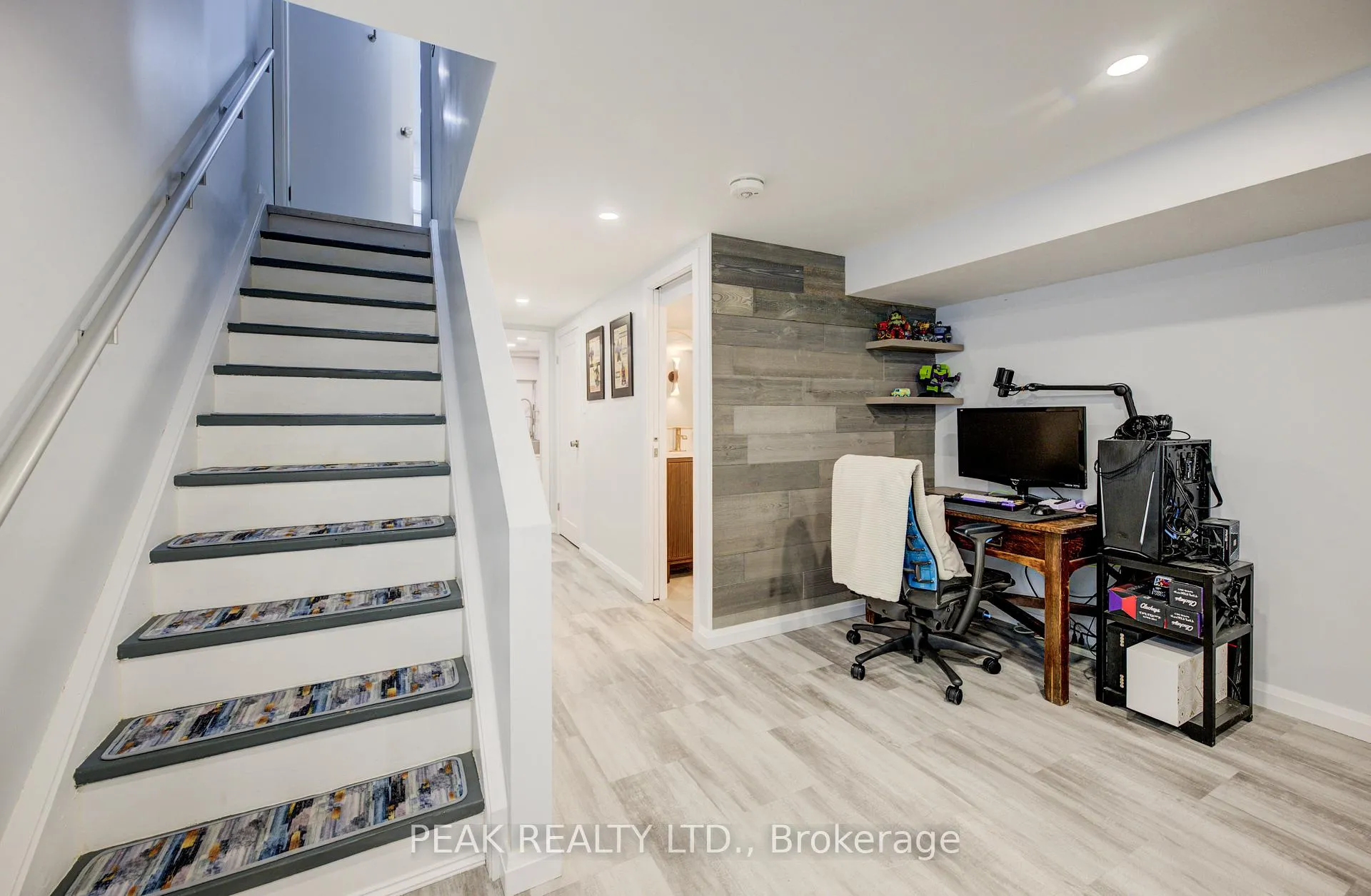 Photo 34 of Unit E, 513 Weber Street, Waterloo — HOMEH