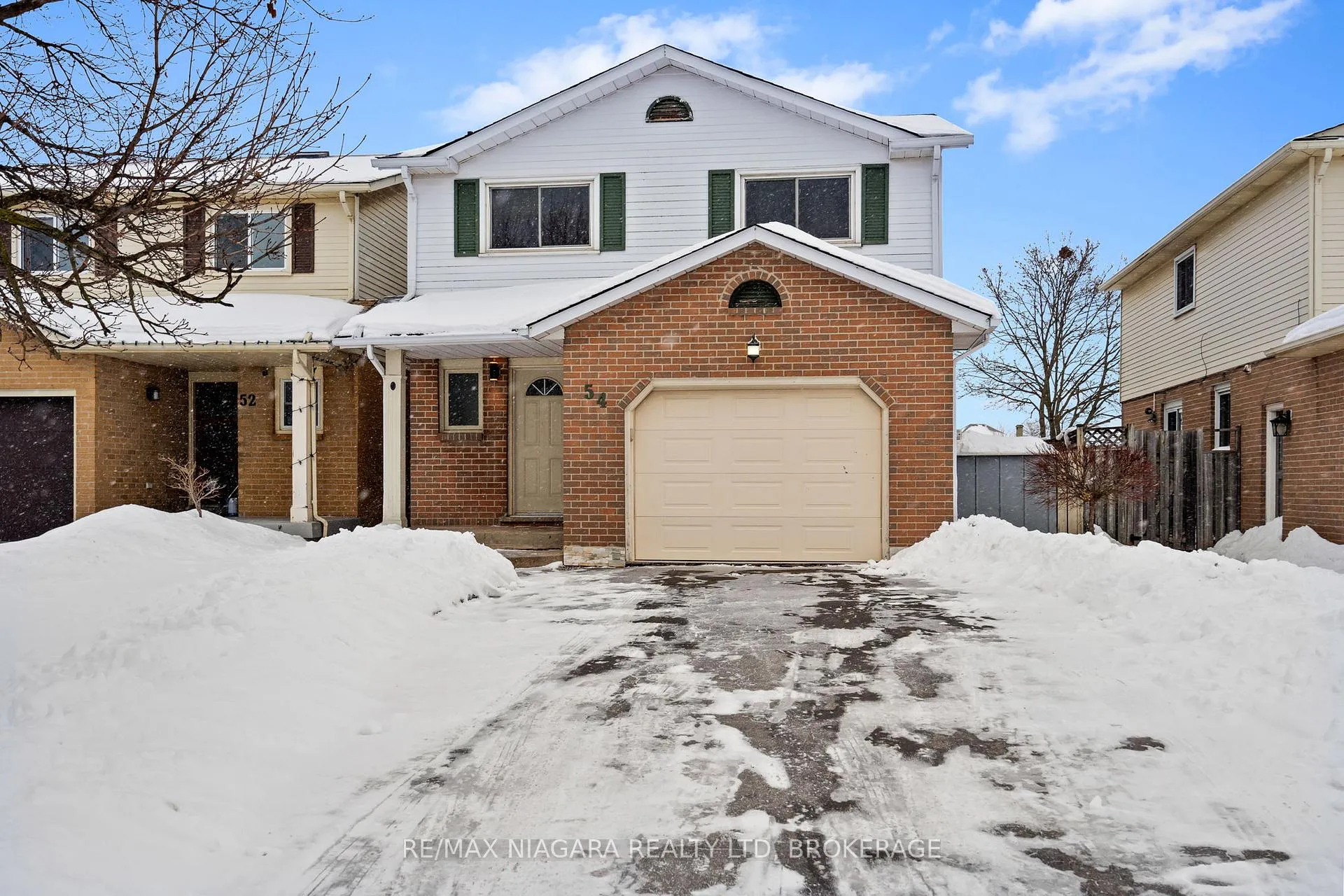 Photo 1 of 54 Culligan Crescent, Thorold, Confederation Heights — HOMEH