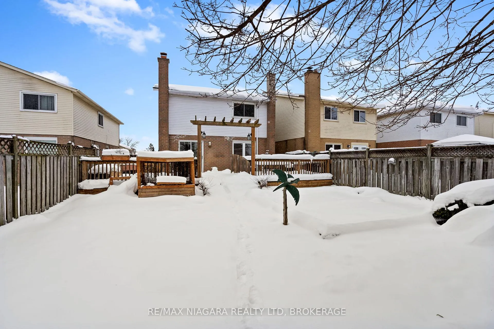 Photo 31 of 54 Culligan Crescent, Thorold, Confederation Heights — HOMEH