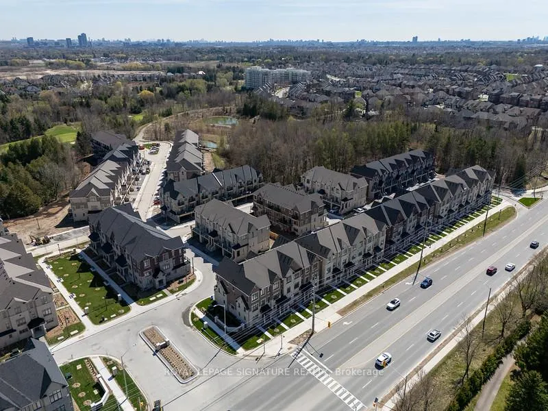 Photo 8 of 13 Elm Green Lane, Markham, Angus Glen — HOMEH