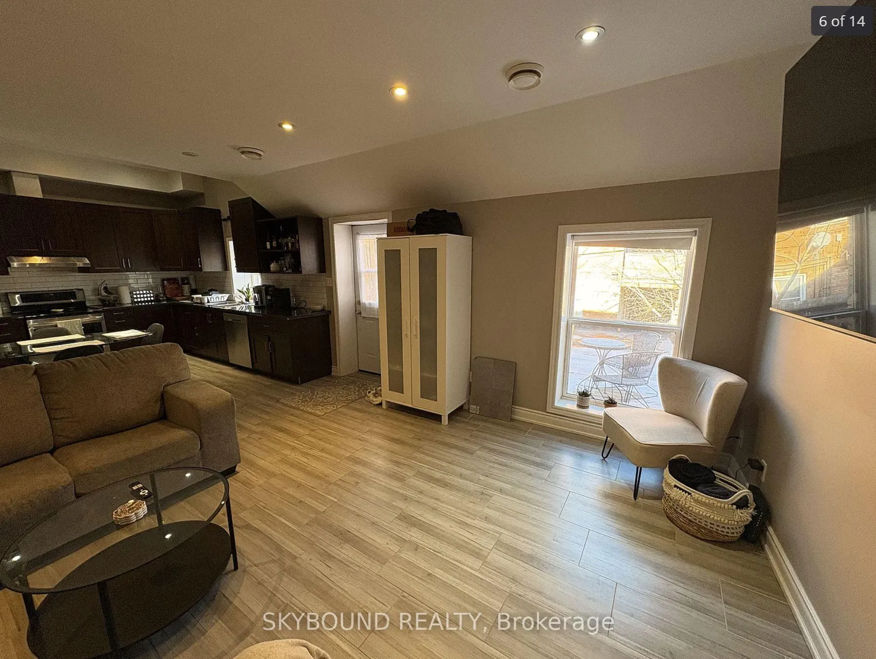 Photo 13 of 470 King Street W, Hamilton, Strathcona — HOMEH