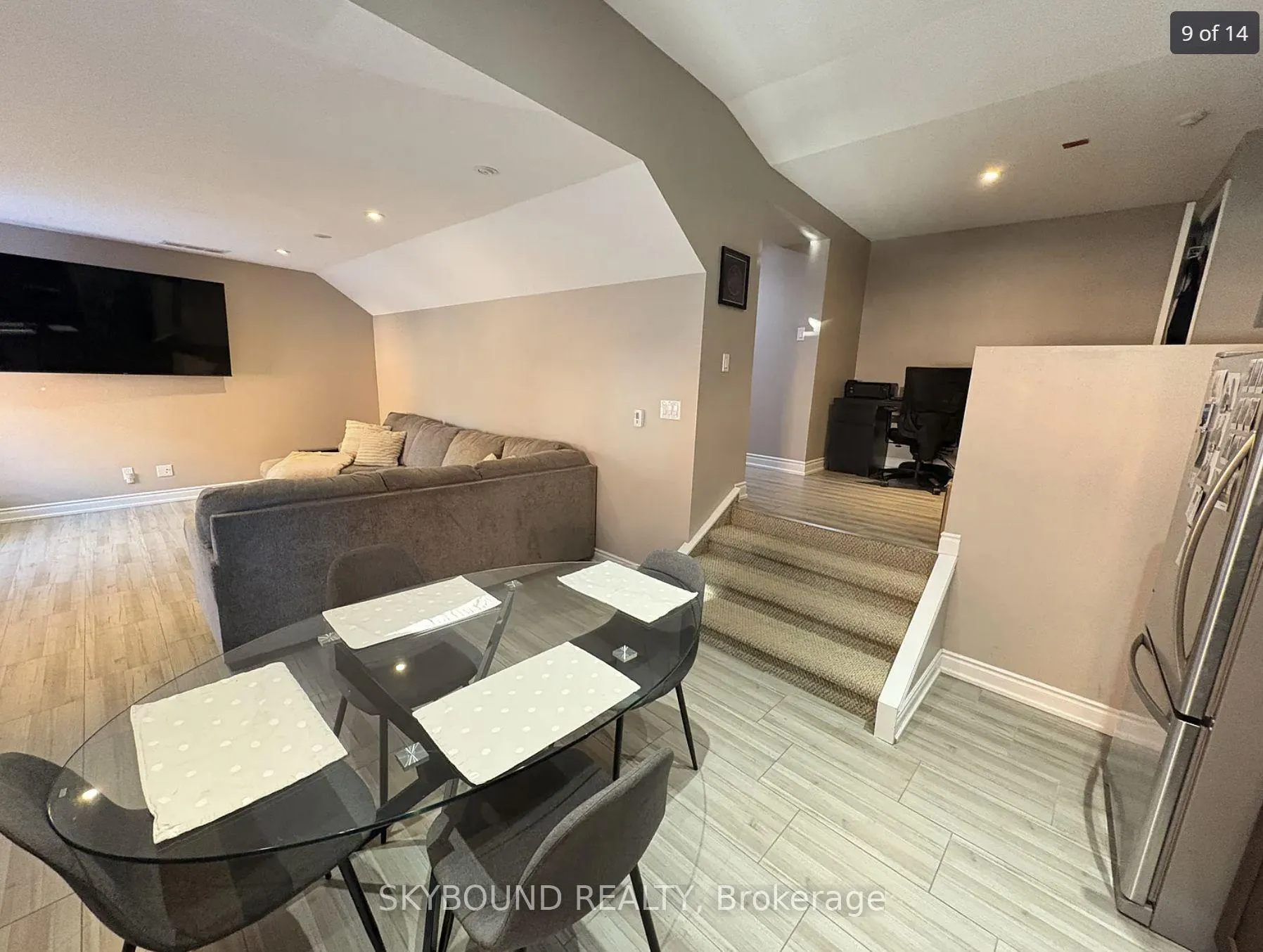 Photo 14 of 470 King Street W, Hamilton, Strathcona — HOMEH