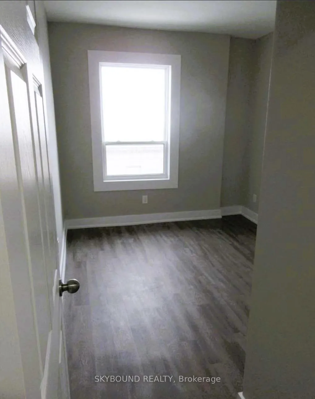 Photo 12 of 835 King Street E, Hamilton, Gibson — HOMEH