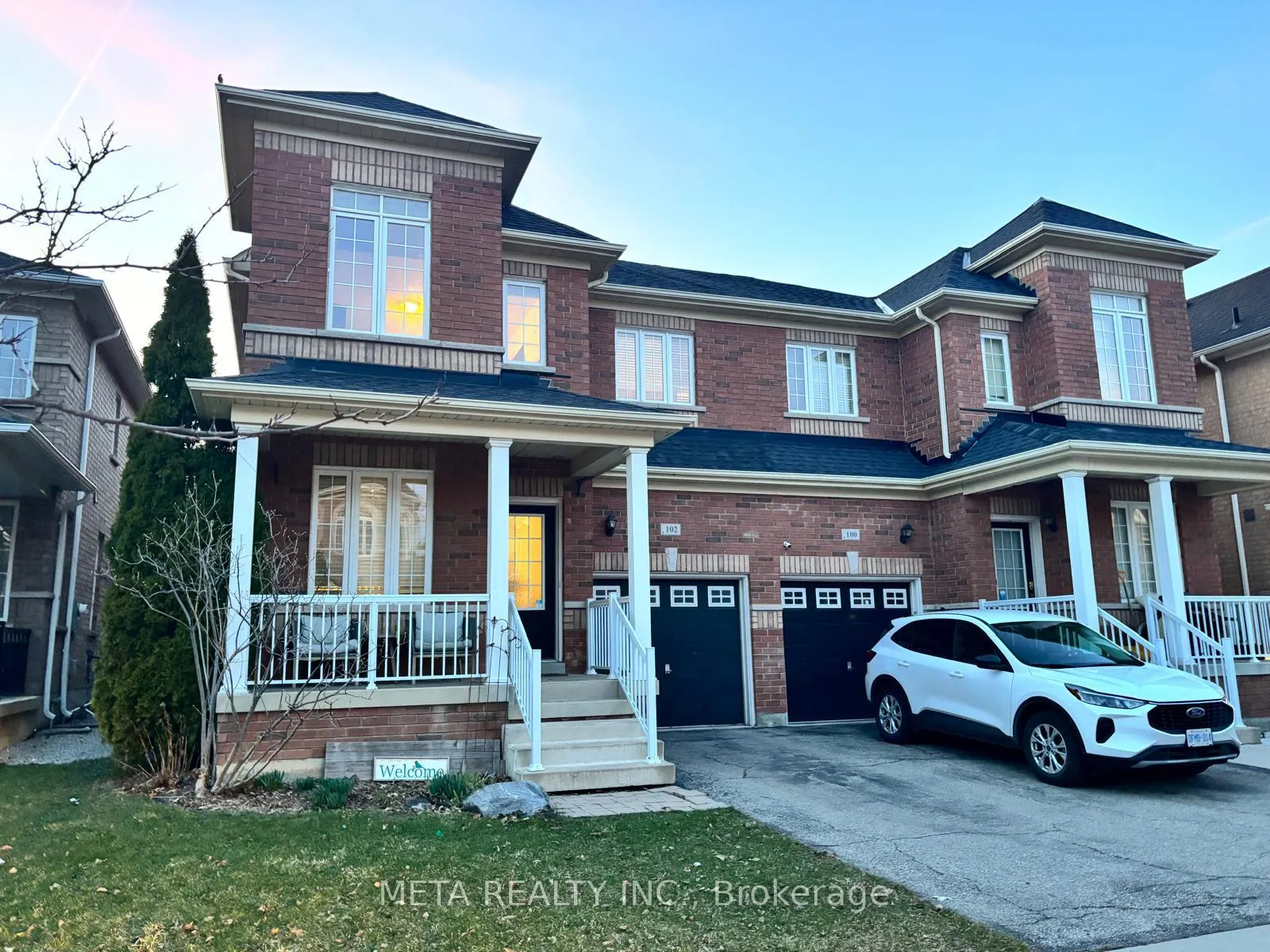Photo 2 of 102 Begonia Crescent, Brampton, Northwest Sandalwood Parkway — HOMEH