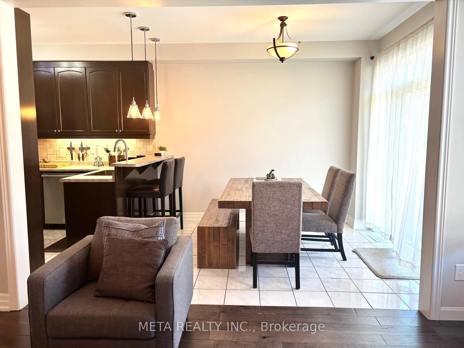 Photo 8 of 102 Begonia Crescent, Brampton, Northwest Sandalwood Parkway — HOMEH