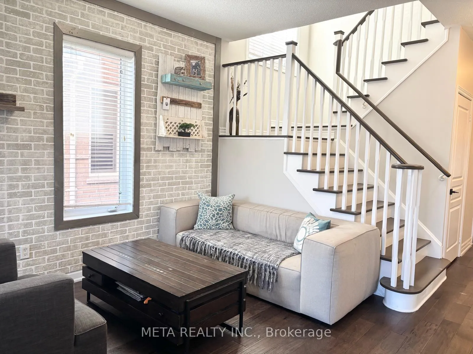 Photo 11 of 102 Begonia Crescent, Brampton, Northwest Sandalwood Parkway — HOMEH