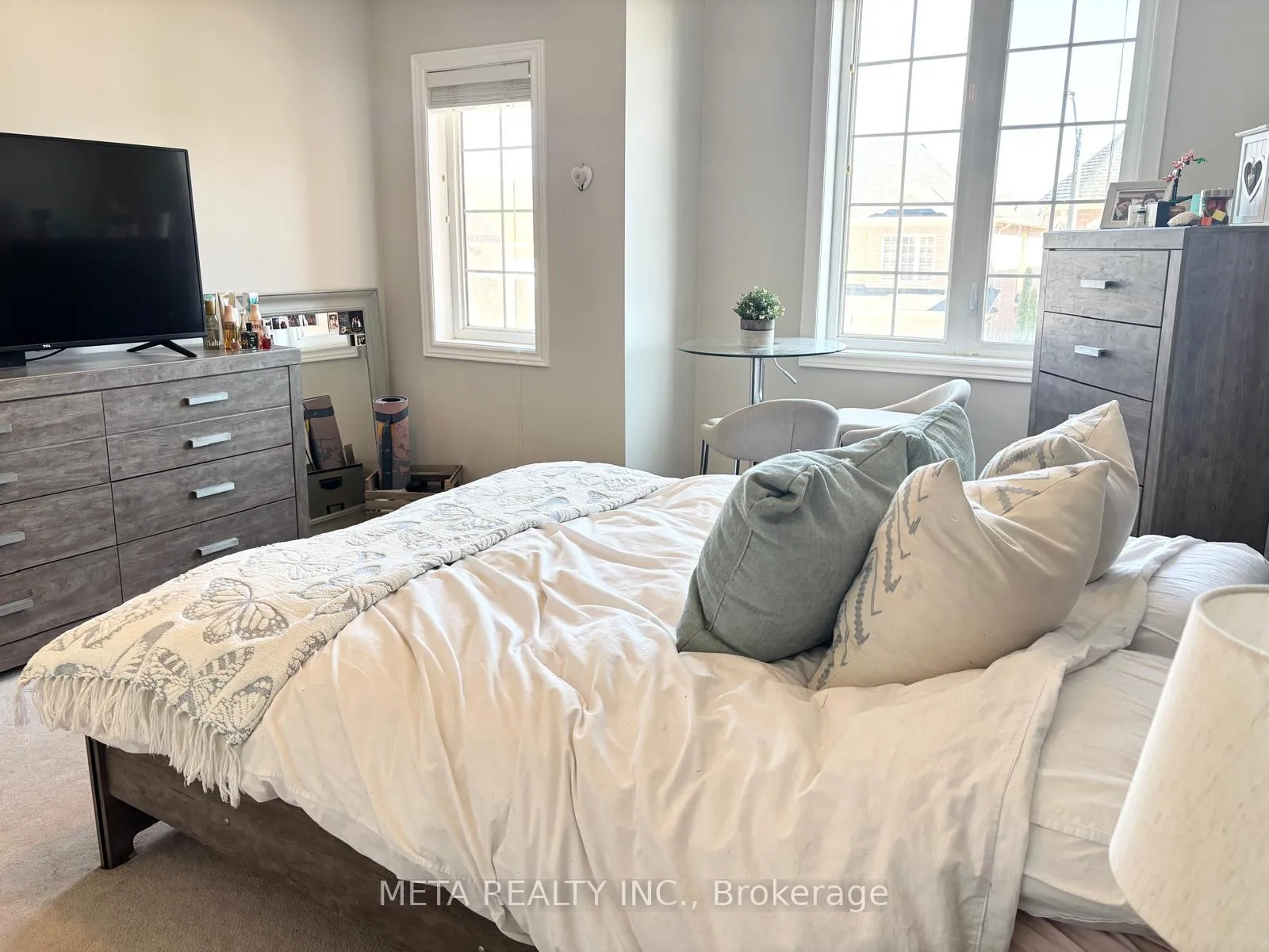 Photo 17 of 102 Begonia Crescent, Brampton, Northwest Sandalwood Parkway — HOMEH