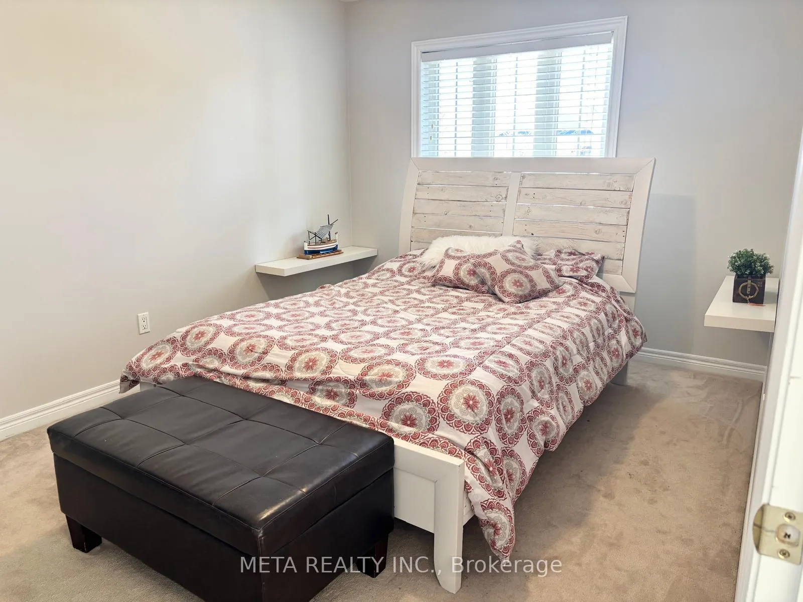 Photo 18 of 102 Begonia Crescent, Brampton, Northwest Sandalwood Parkway — HOMEH