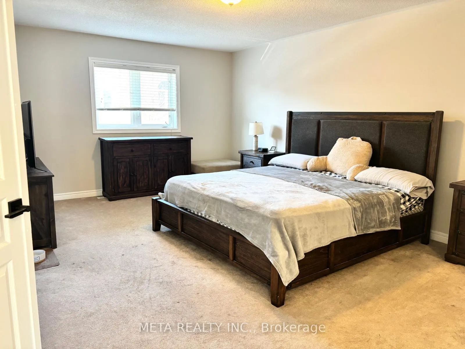 Photo 20 of 102 Begonia Crescent, Brampton, Northwest Sandalwood Parkway — HOMEH