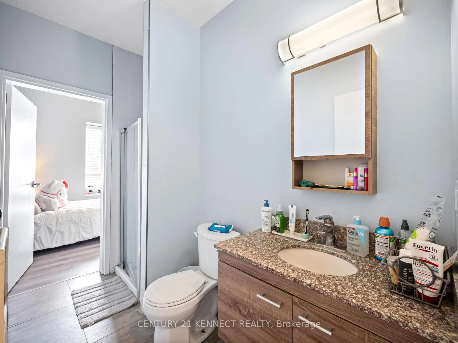 Photo 20 of Unit 402, 318 Spruce Street, Waterloo, Lakeshore Village — HOMEH