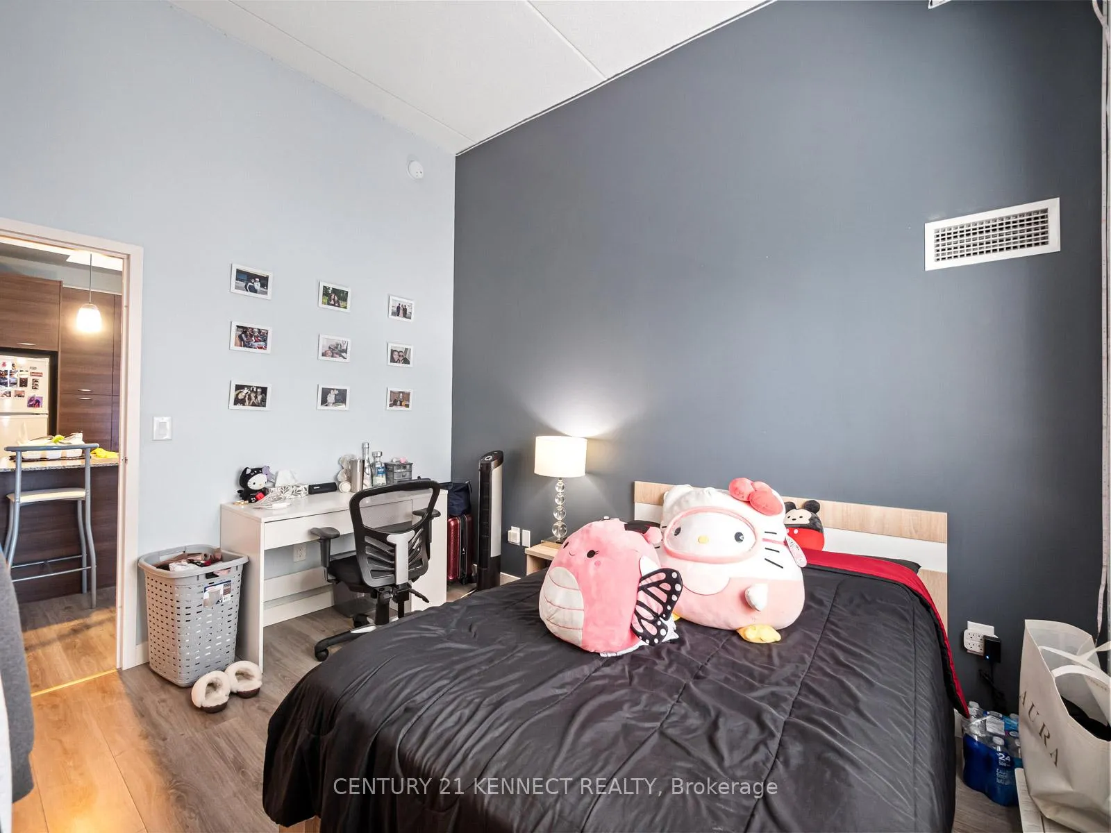 Photo 22 of Unit 402, 318 Spruce Street, Waterloo, Lakeshore Village — HOMEH