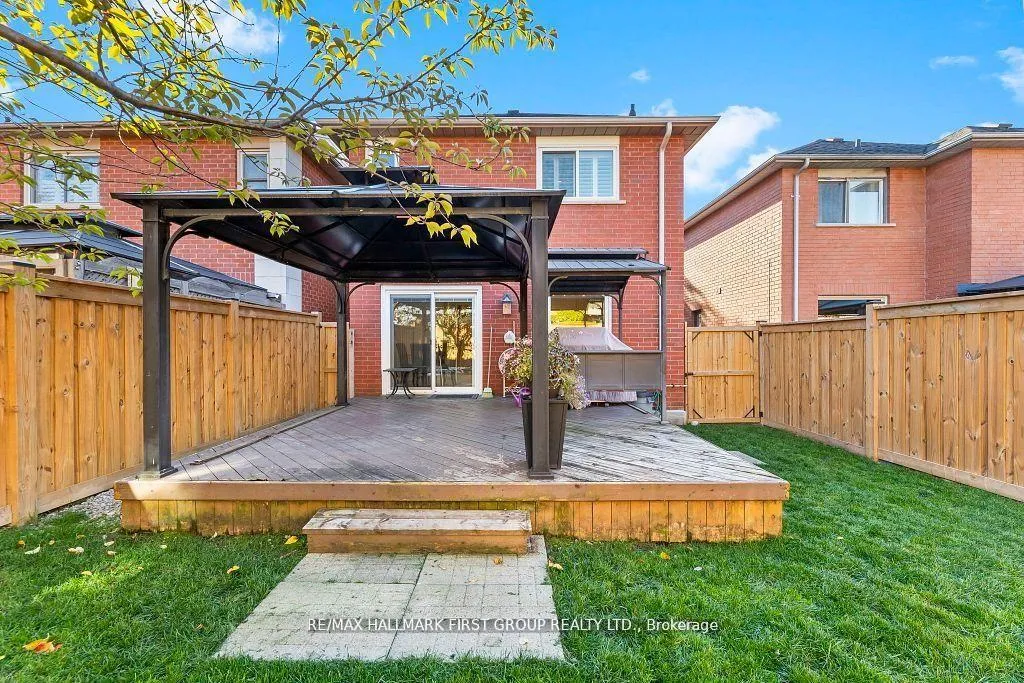 Photo 33 of 122 Thicket Crescent, Pickering, Highbush — HOMEH