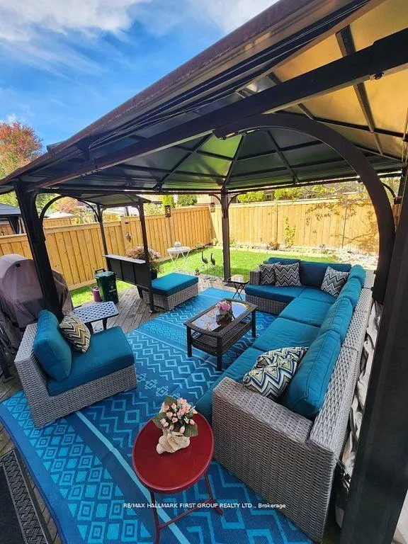 Photo 37 of 122 Thicket Crescent, Pickering, Highbush — HOMEH