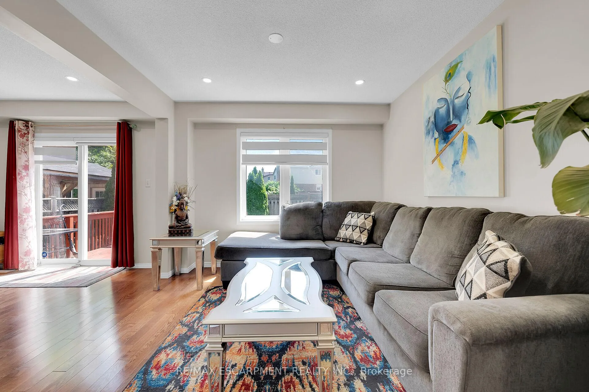 Photo 13 of 4 Spartan Court, Hamilton, Stoney Creek — HOMEH