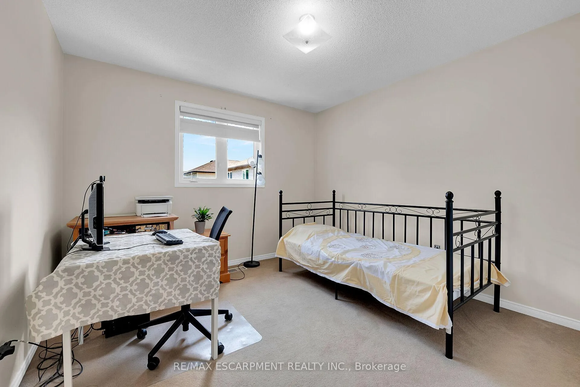 Photo 34 of 4 Spartan Court, Hamilton, Stoney Creek — HOMEH