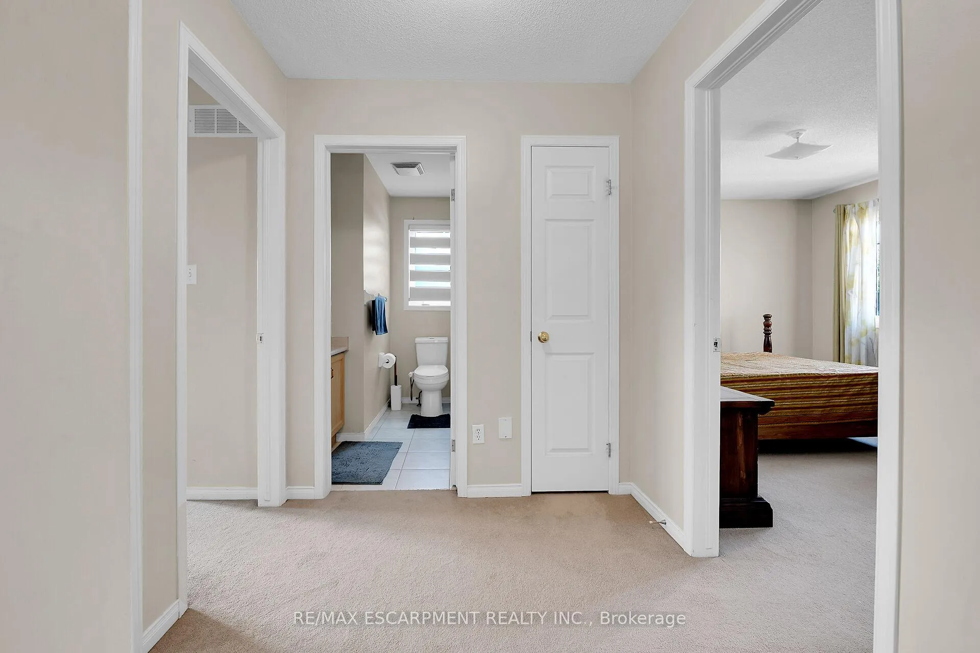 Photo 38 of 4 Spartan Court, Hamilton, Stoney Creek — HOMEH