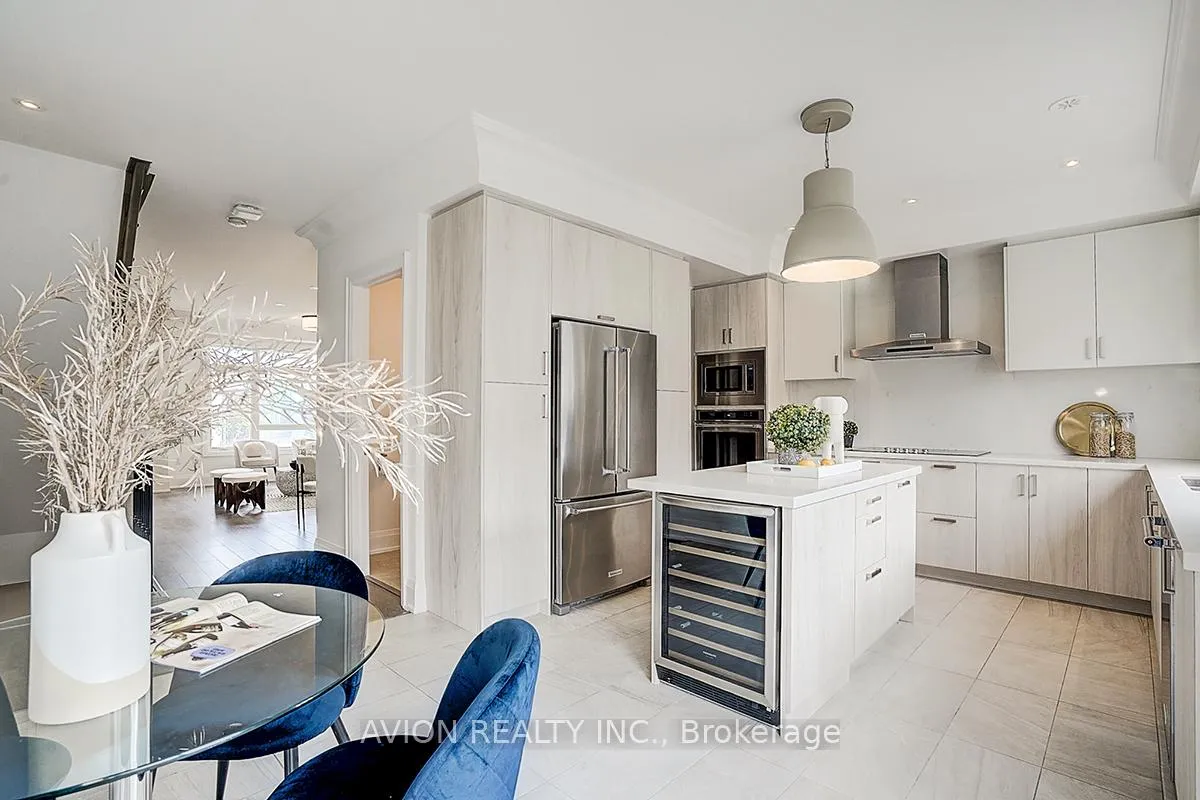 Photo 18 of 15 Gandhi Lane, Markham, Commerce Valley — HOMEH