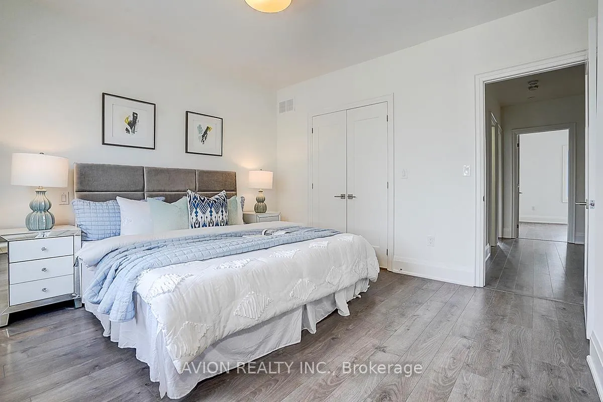 Photo 38 of 15 Gandhi Lane, Markham, Commerce Valley — HOMEH