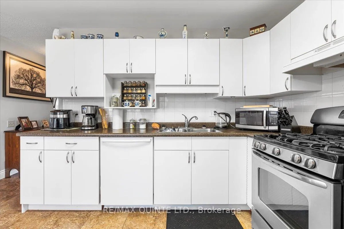 Photo 22 of 51 Cretney Drive, Prince Edward County, Wellington Ward — HOMEH
