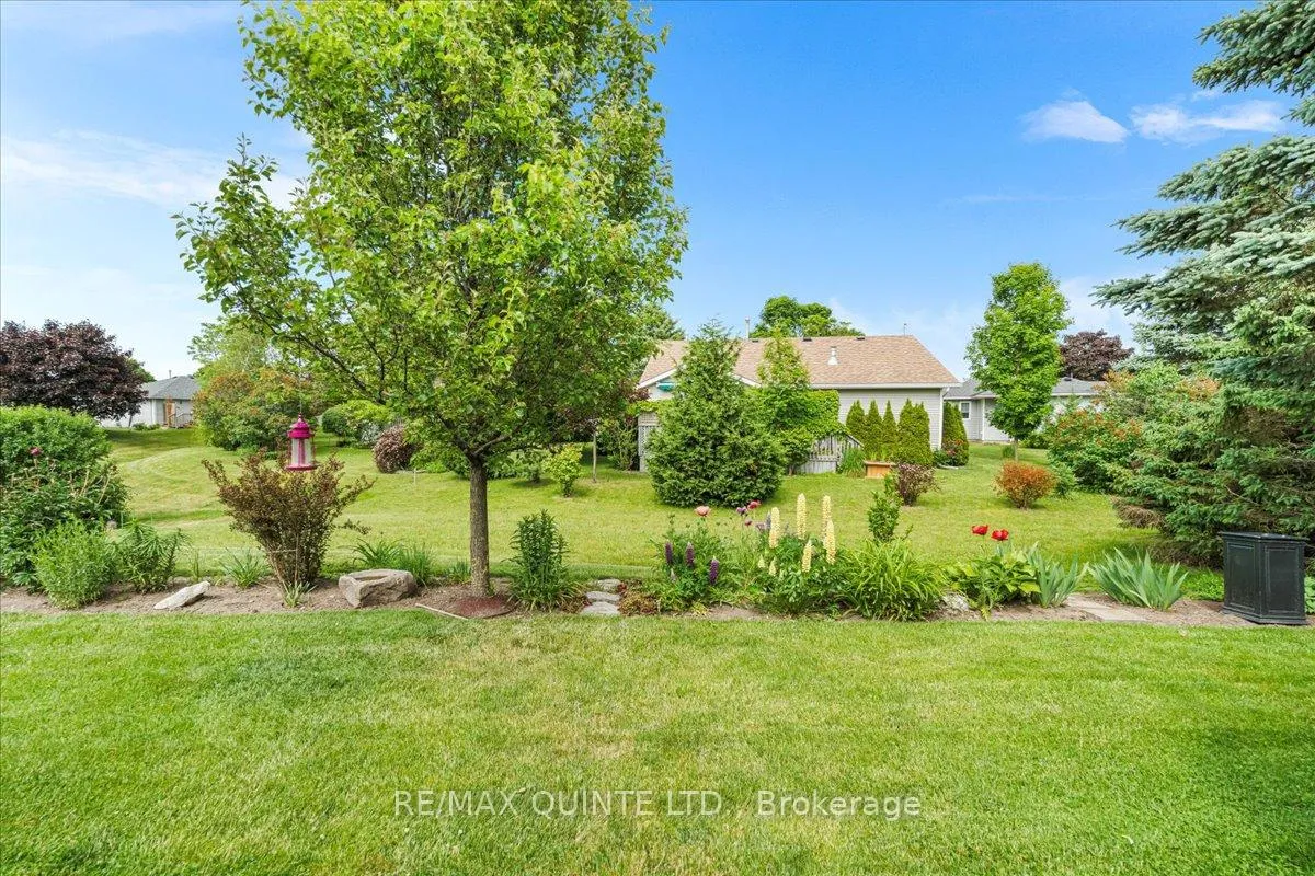 Photo 33 of 51 Cretney Drive, Prince Edward County, Wellington Ward — HOMEH