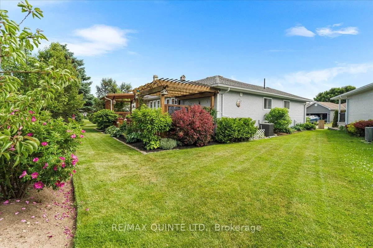 Photo 36 of 51 Cretney Drive, Prince Edward County, Wellington Ward — HOMEH