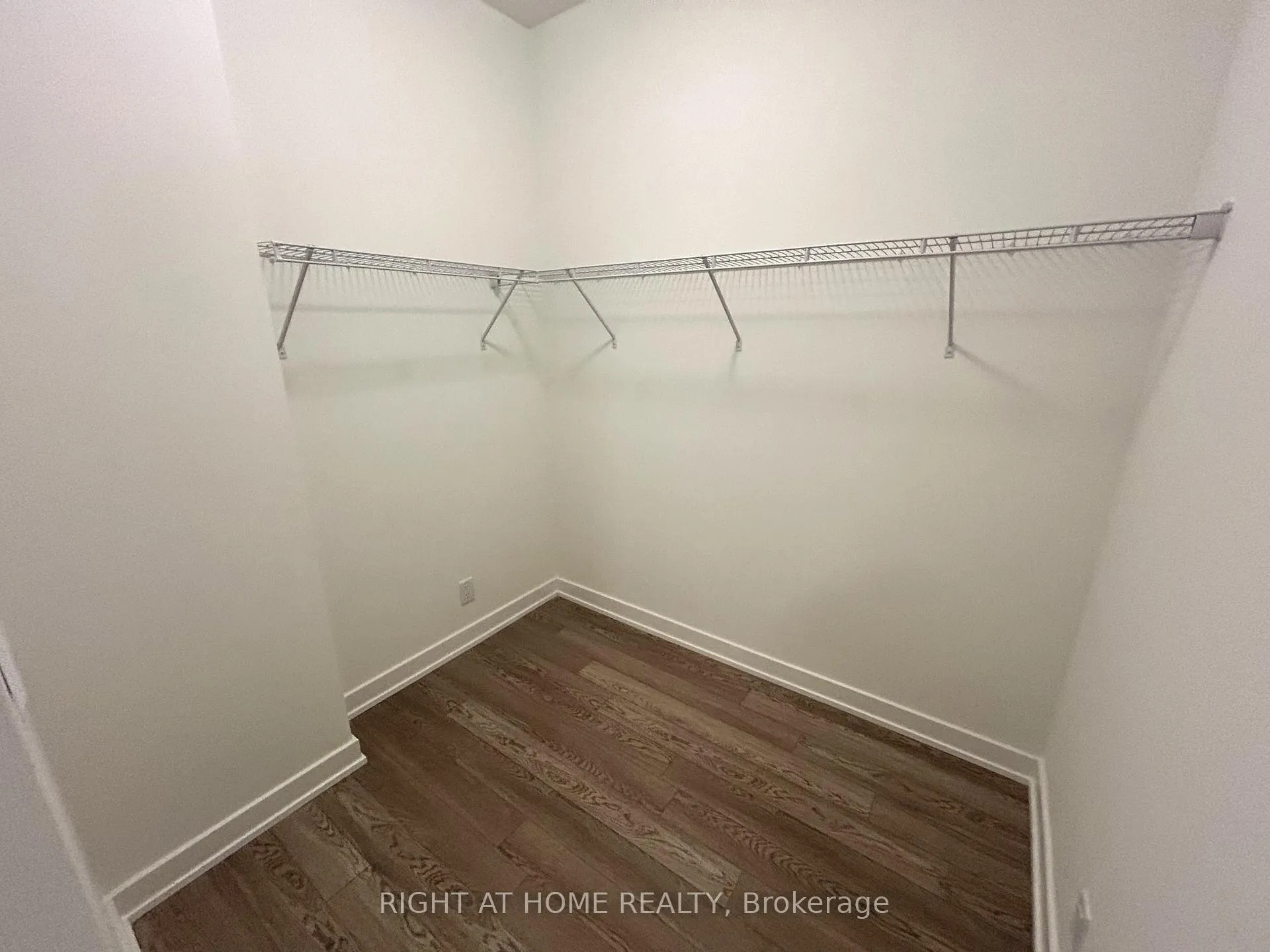 Photo 7 of Unit 820, 51 Clarington Boulevard, Clarington, Bowmanville — HOMEH
