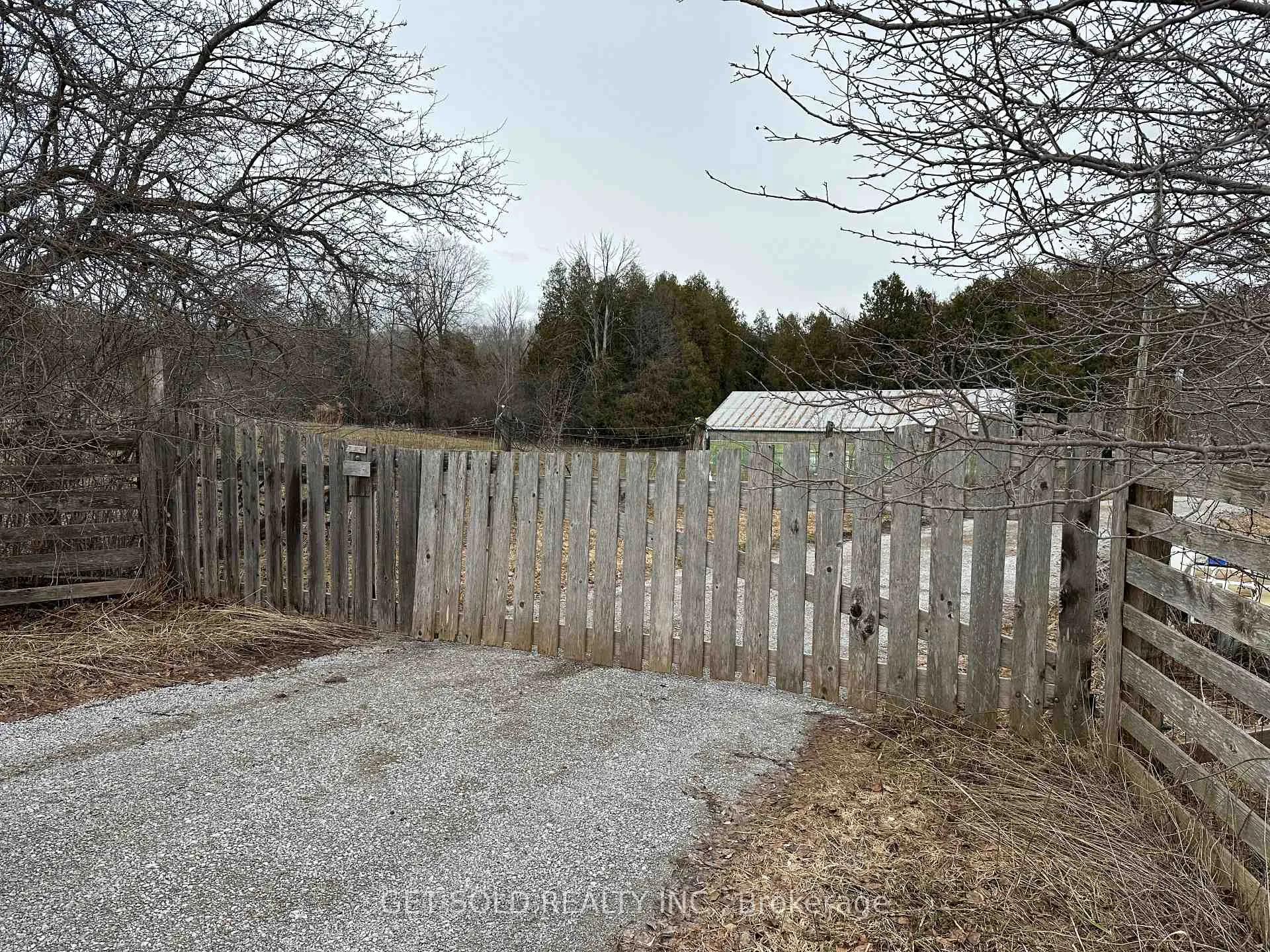 Photo 4 of 5115 Westney Road N, Pickering, Rural Pickering — HOMEH