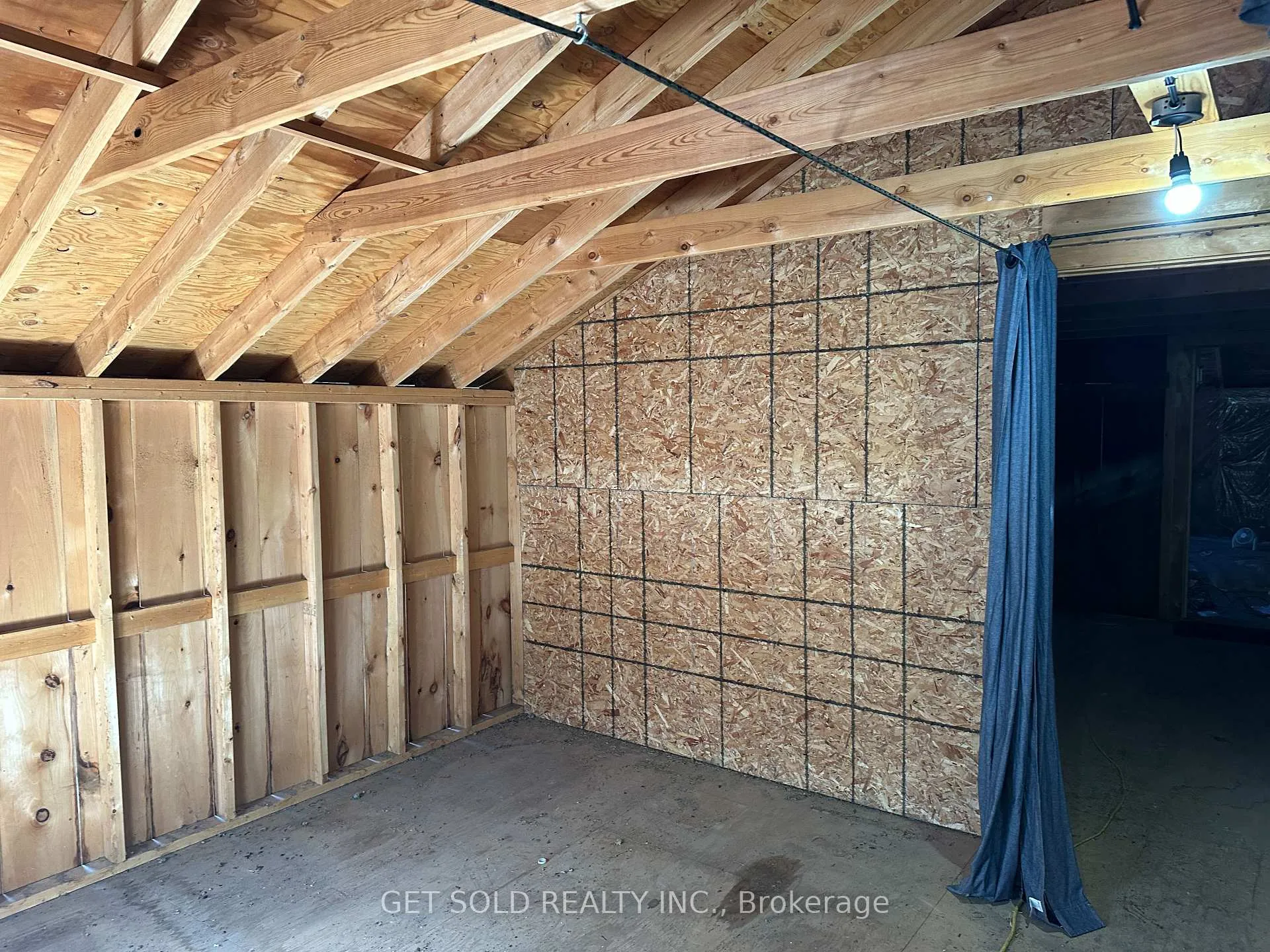 Photo 26 of 5115 Westney Road N, Pickering, Rural Pickering — HOMEH