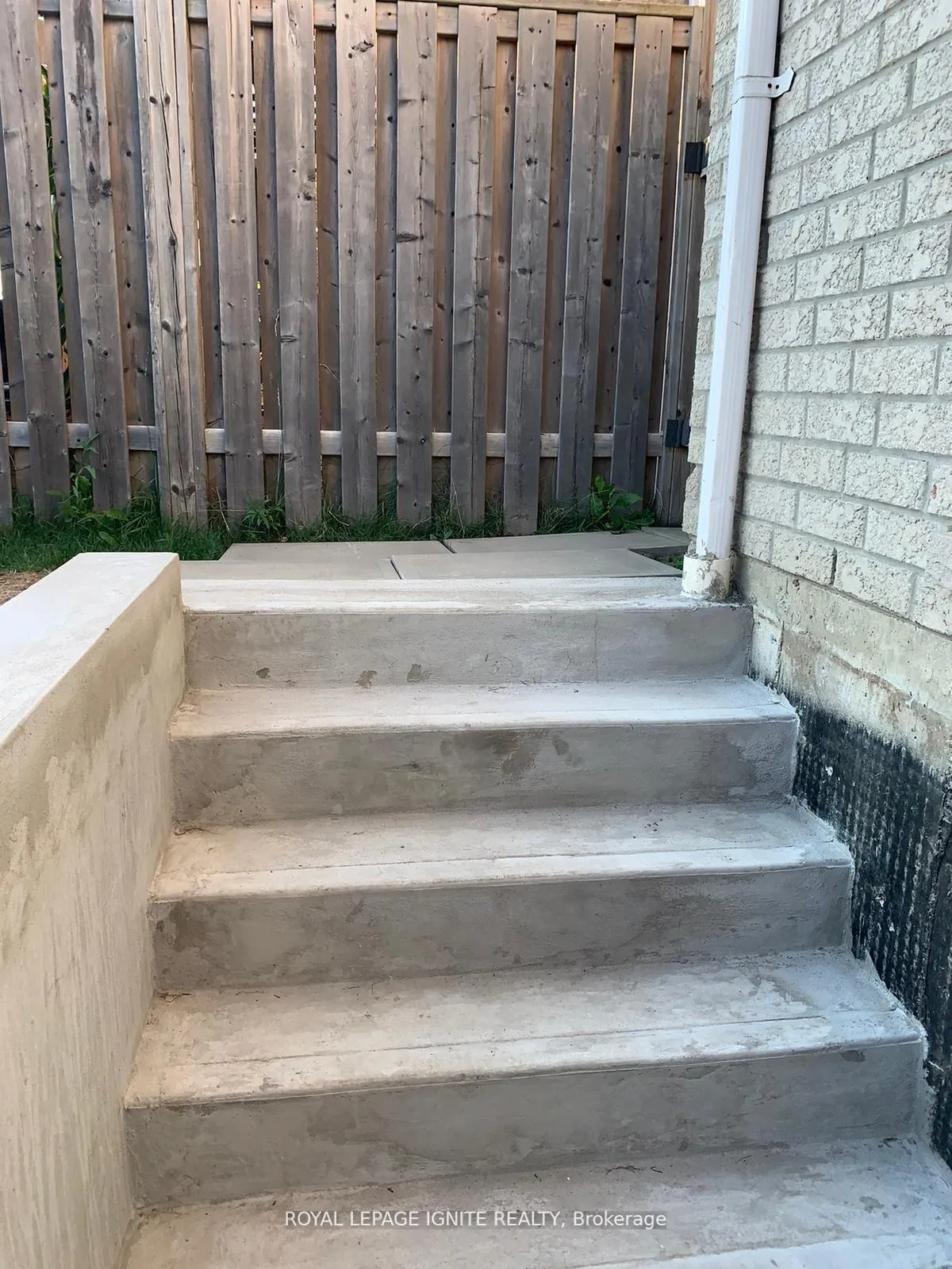 Photo 4 of Unit BSMT, 36 Bellinger Drive, Ajax, Northwest Ajax — HOMEH
