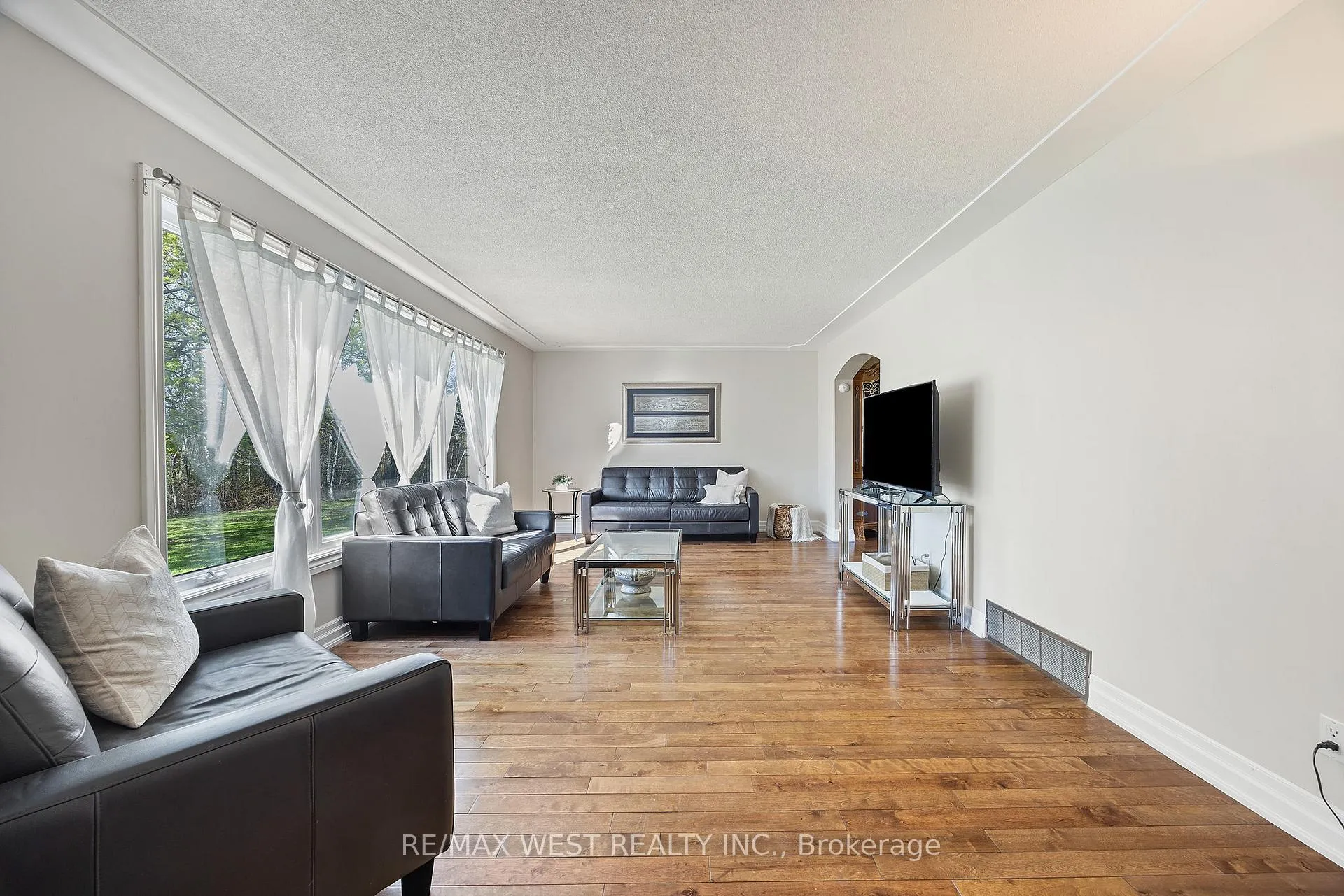 Photo 7 of 6492 7th Line, New Tecumseth, Rural New Tecumseth — HOMEH