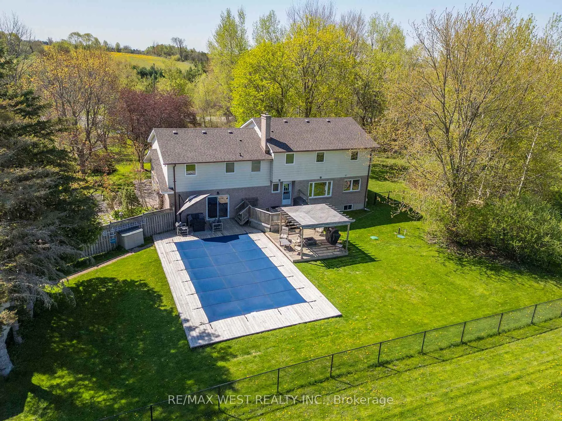 Photo 16 of 6492 7th Line, New Tecumseth, Rural New Tecumseth — HOMEH
