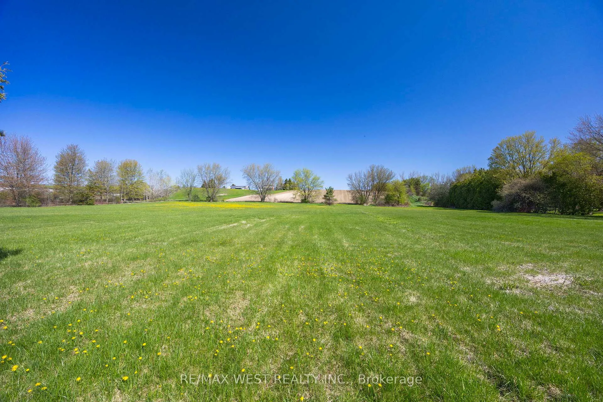 Photo 17 of 6492 7th Line, New Tecumseth, Rural New Tecumseth — HOMEH