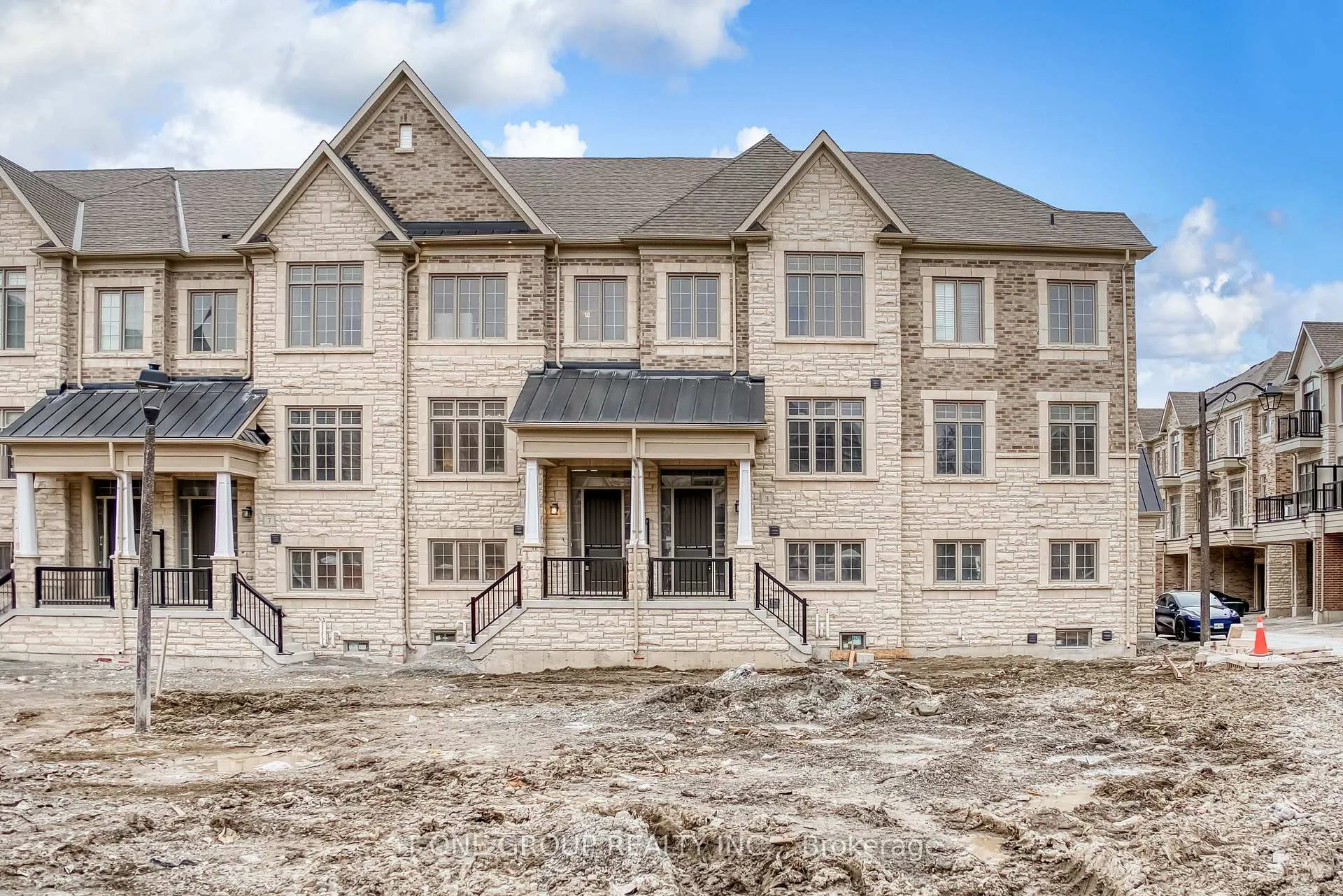 Front of 5 Silvermills Lane