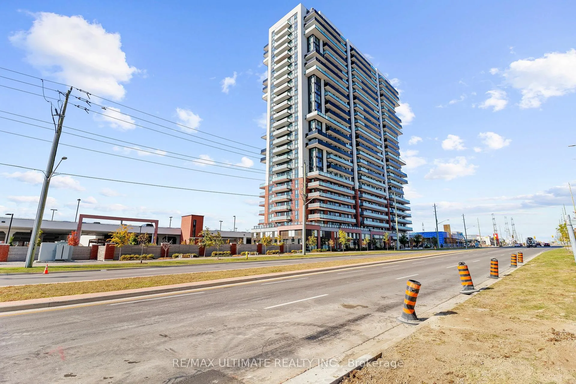 Photo 18 of Unit 611, 2550 Simcoe Street N, Oshawa, Windfields — HOMEH