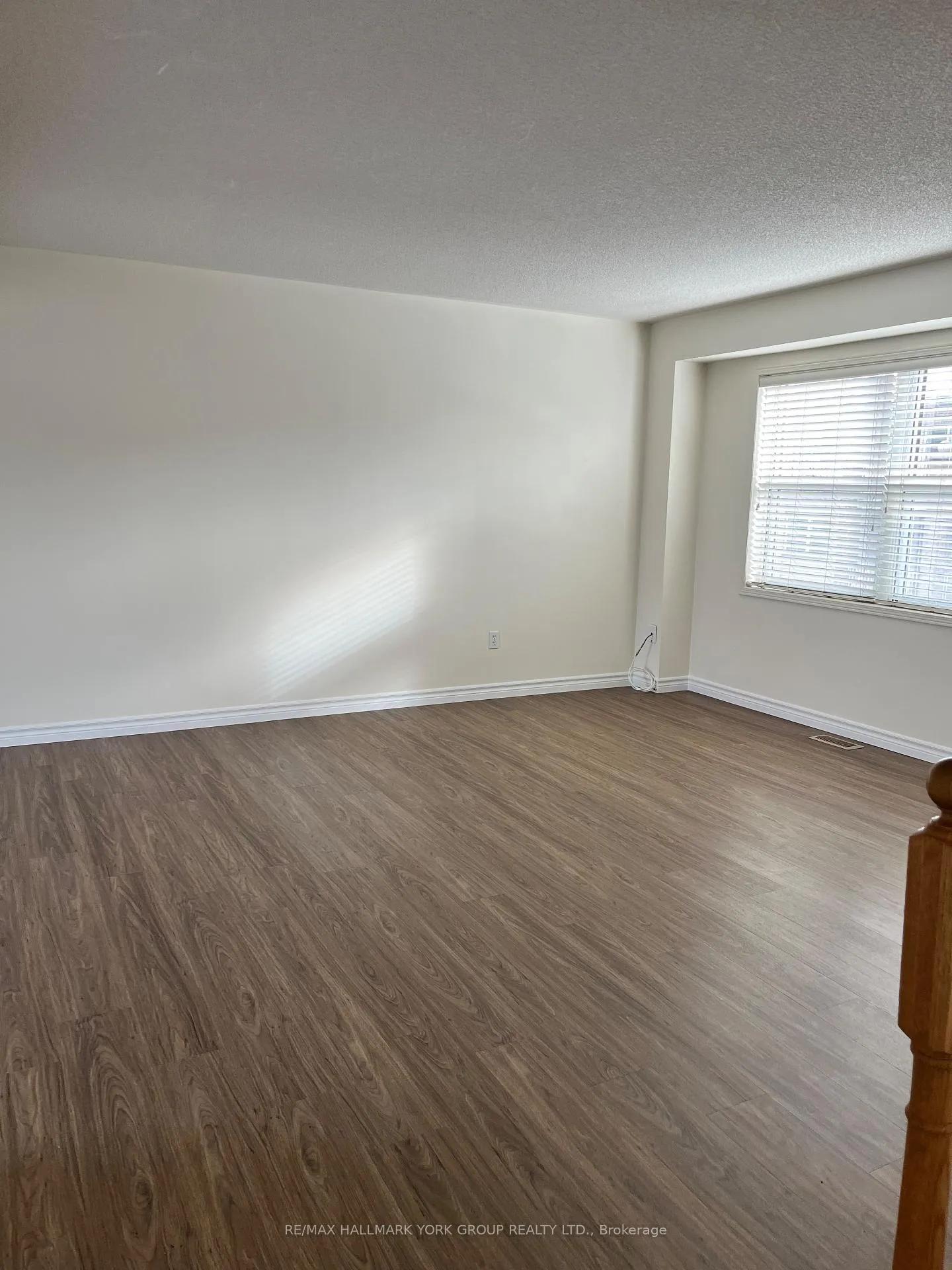 Photo 4 of Unit 13, 490 Veterans Drive, Barrie, Holly — HOMEH