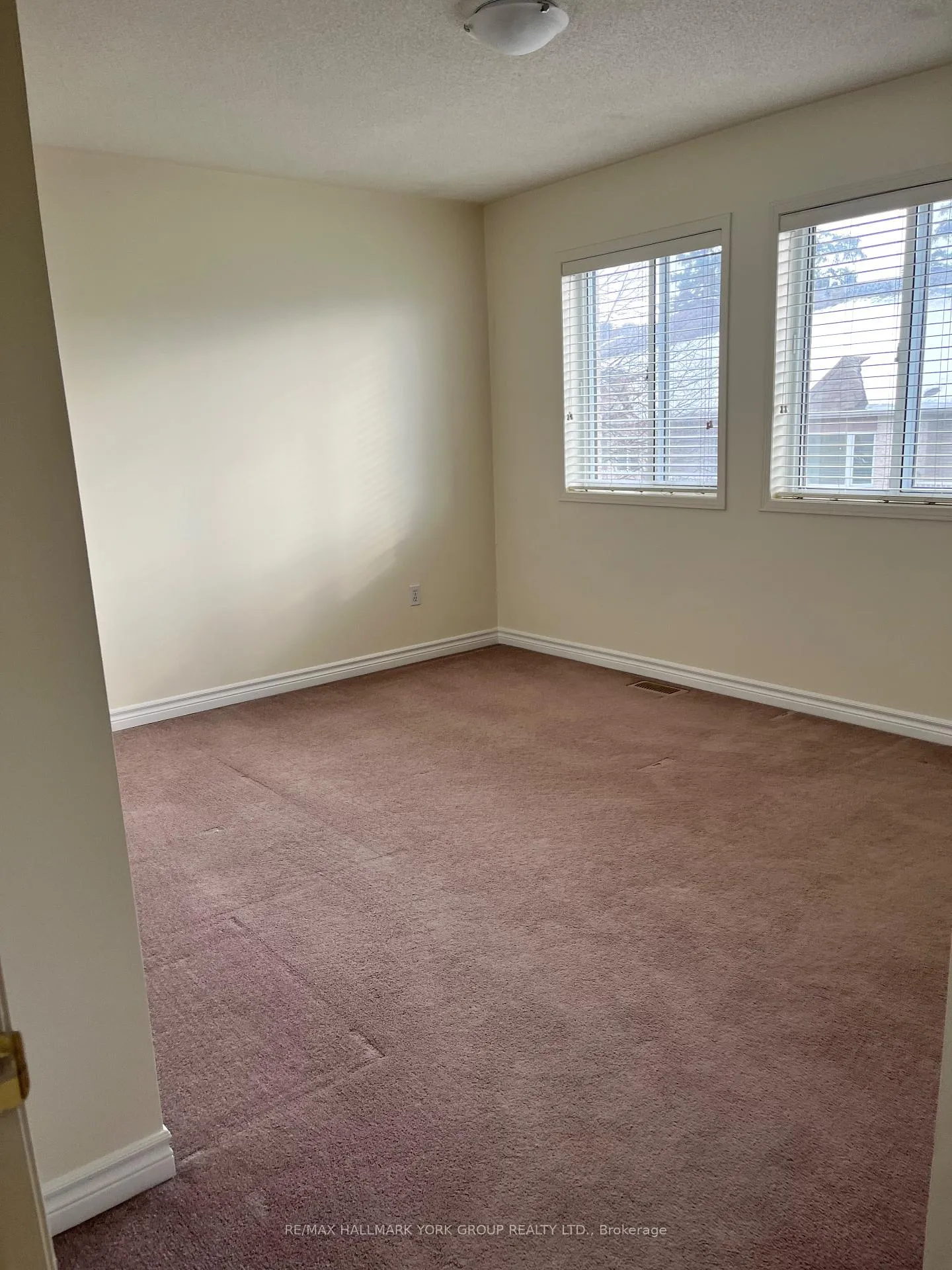 Photo 15 of Unit 13, 490 Veterans Drive, Barrie, Holly — HOMEH