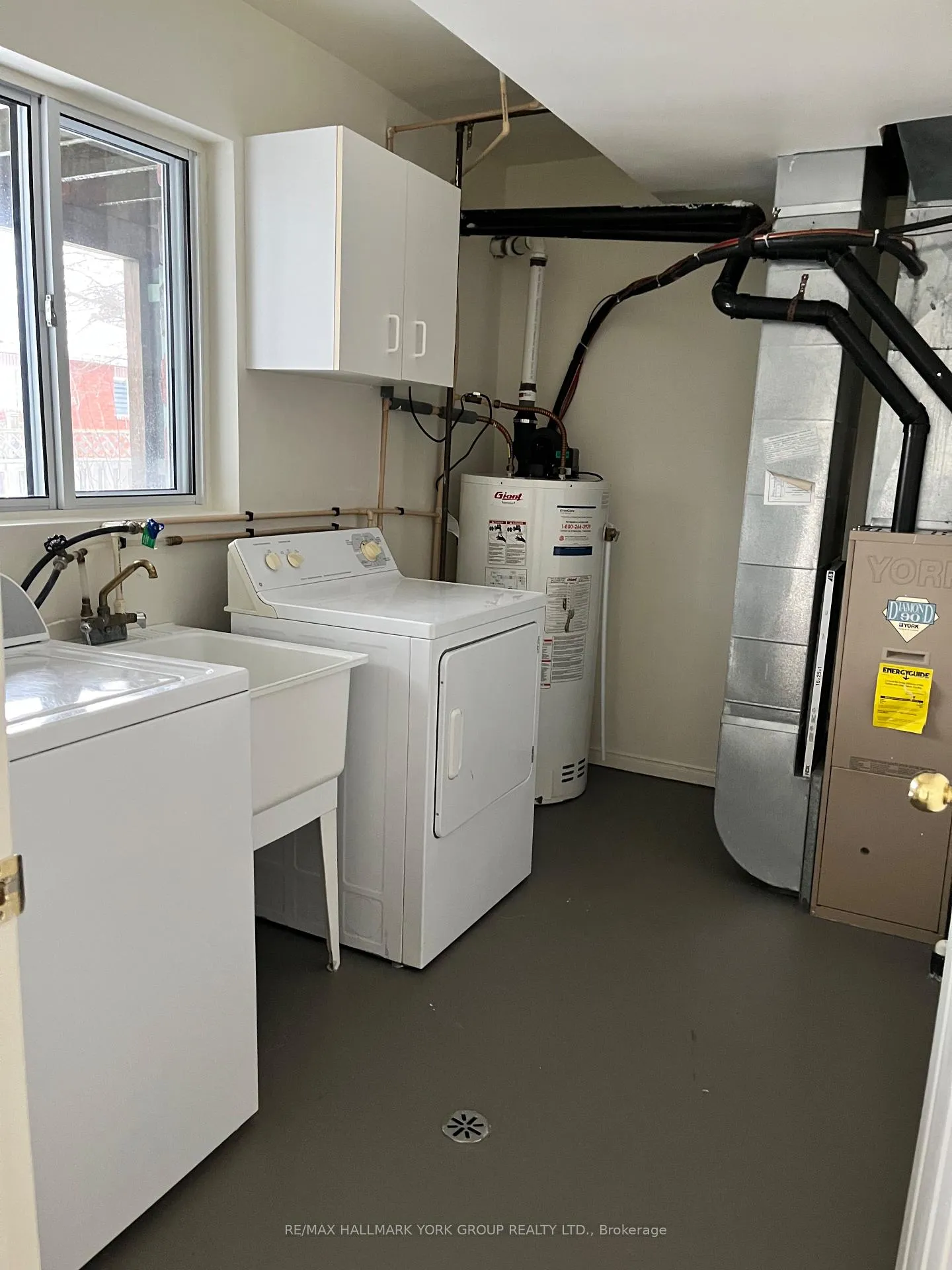 Photo 23 of Unit 13, 490 Veterans Drive, Barrie, Holly — HOMEH