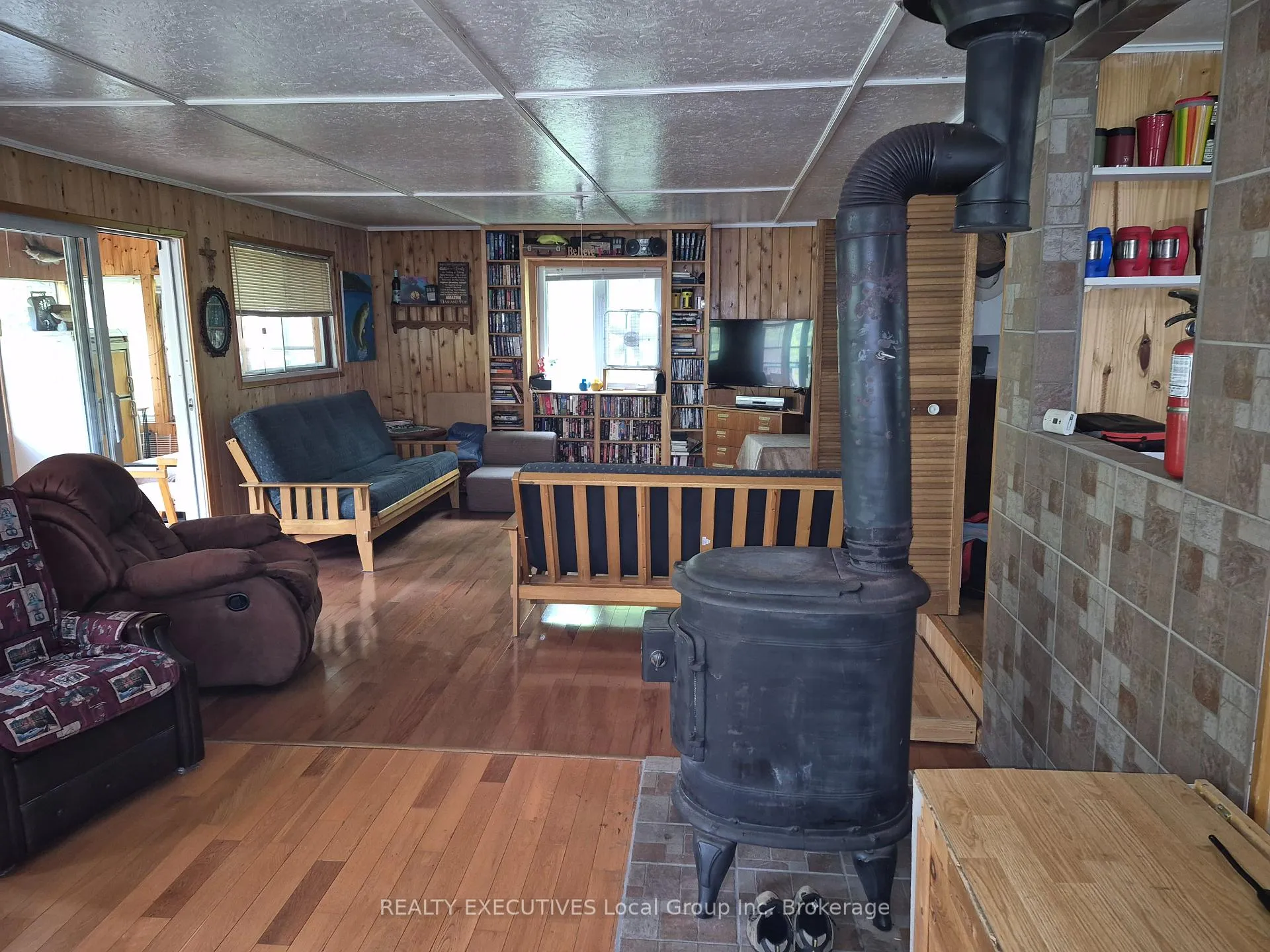 Photo 6 of 8 Rabbit Lake Island, Temagami — HOMEH