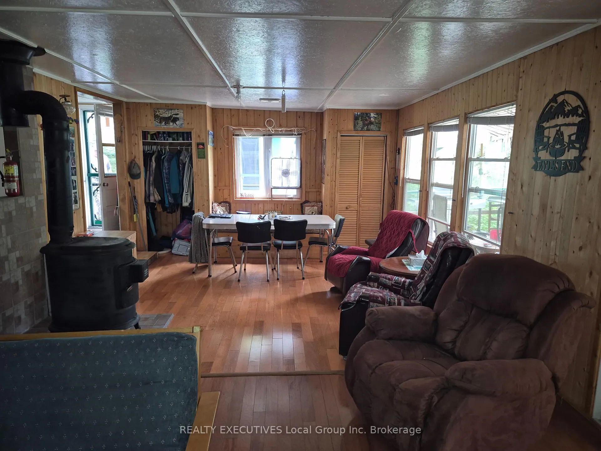 Photo 7 of 8 Rabbit Lake Island, Temagami — HOMEH