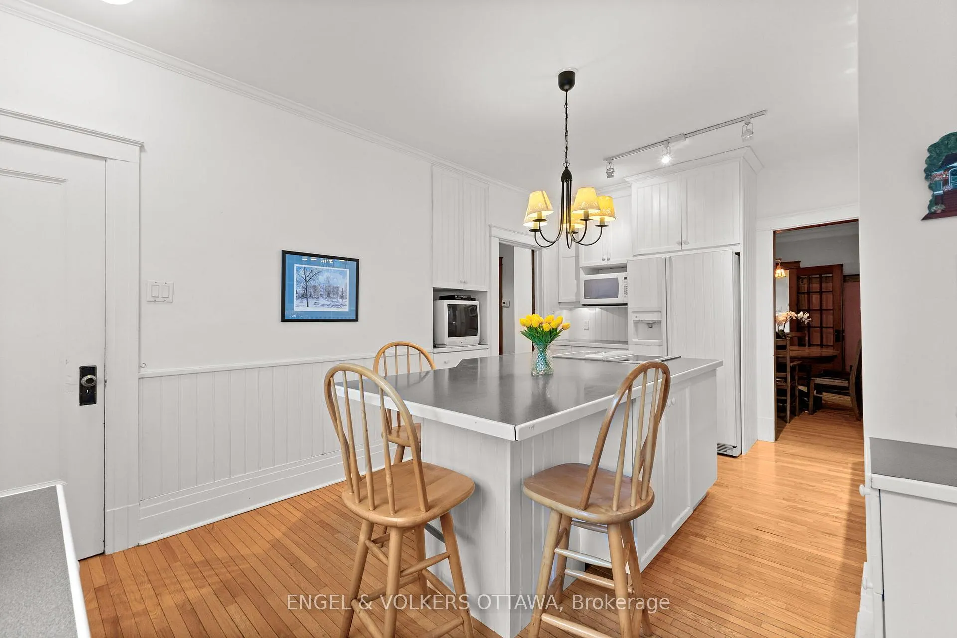 Photo 14 of 10 Allan Place, Ottawa, Glebe — HOMEH