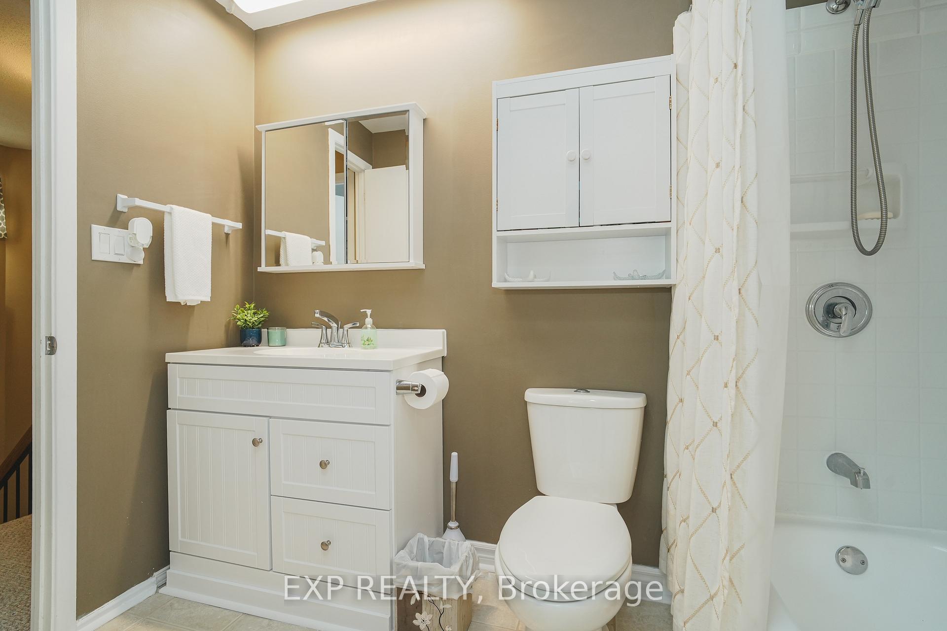 Photo 2 of 66 Malvern Drive, Ottawa, Barrhaven - Pheasant Run — HOMEH