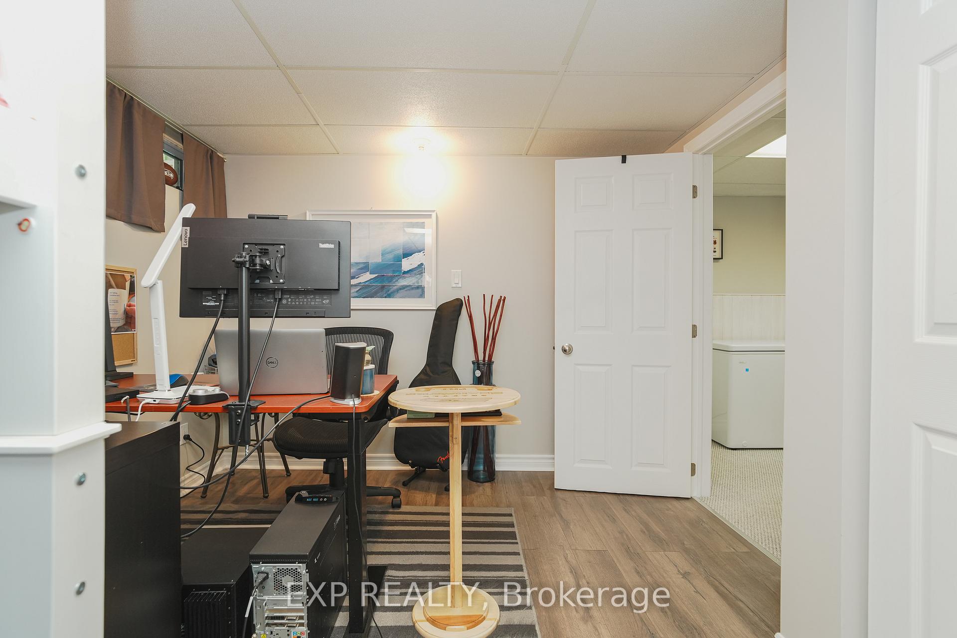 Photo 7 of 66 Malvern Drive, Ottawa, Barrhaven - Pheasant Run — HOMEH