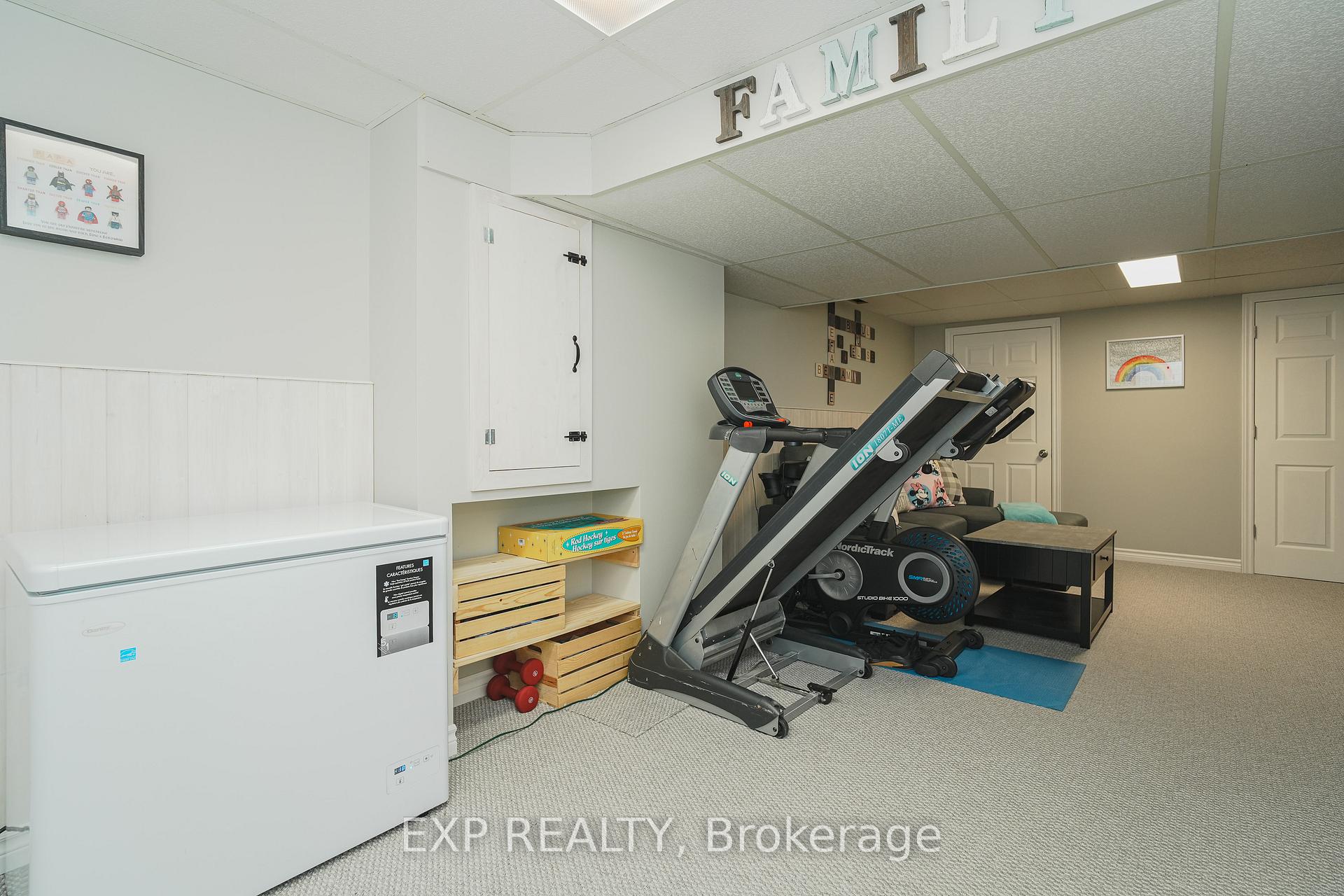Photo 10 of 66 Malvern Drive, Ottawa, Barrhaven - Pheasant Run — HOMEH